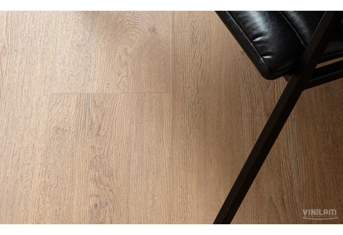 Кварц-винил Дуб Гранада (1227*232*2,5 мм) — купить в Орле