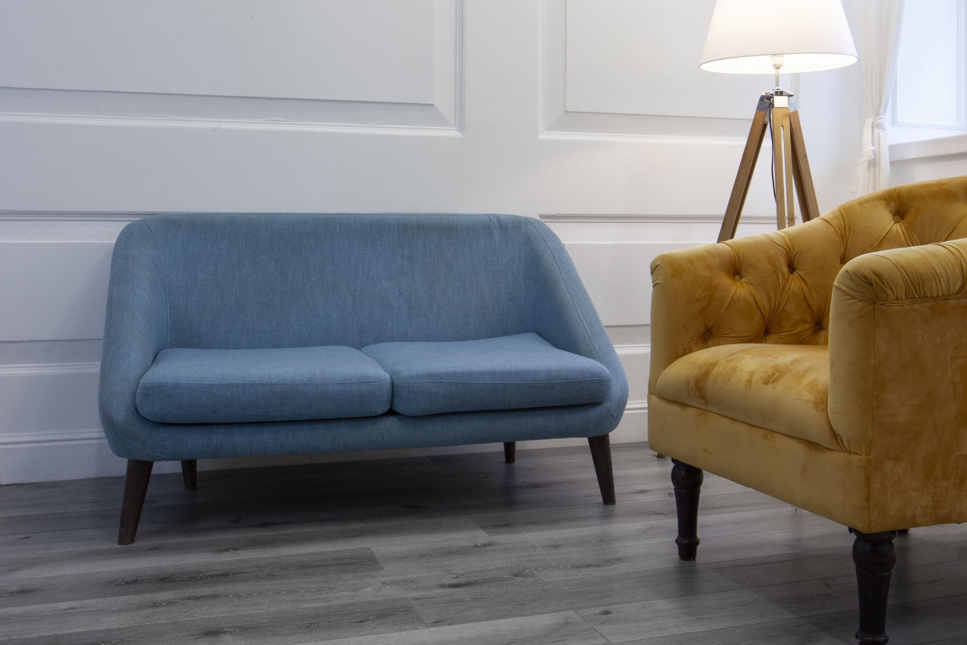 Усовершенствованная кварц-виниловая плитка «Damy Floor» Дуб Сильвер (1227*187*2,5 мм) — купить в Орле