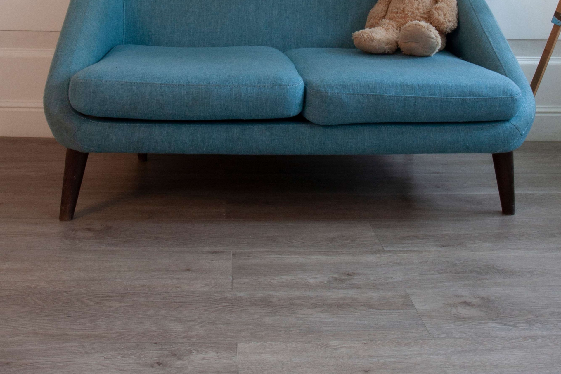 SPC ламинат «Damy Floor» Дуб Горный (1220*180*4 мм) — купить в Орле