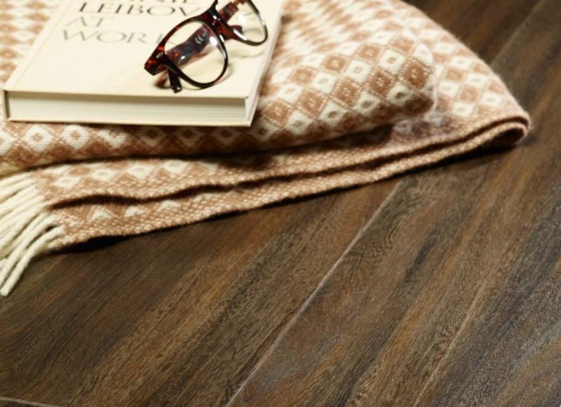 Линолеум бытовой "IVC" Woodlike Edgewood W48 (4м) — купить в Орле