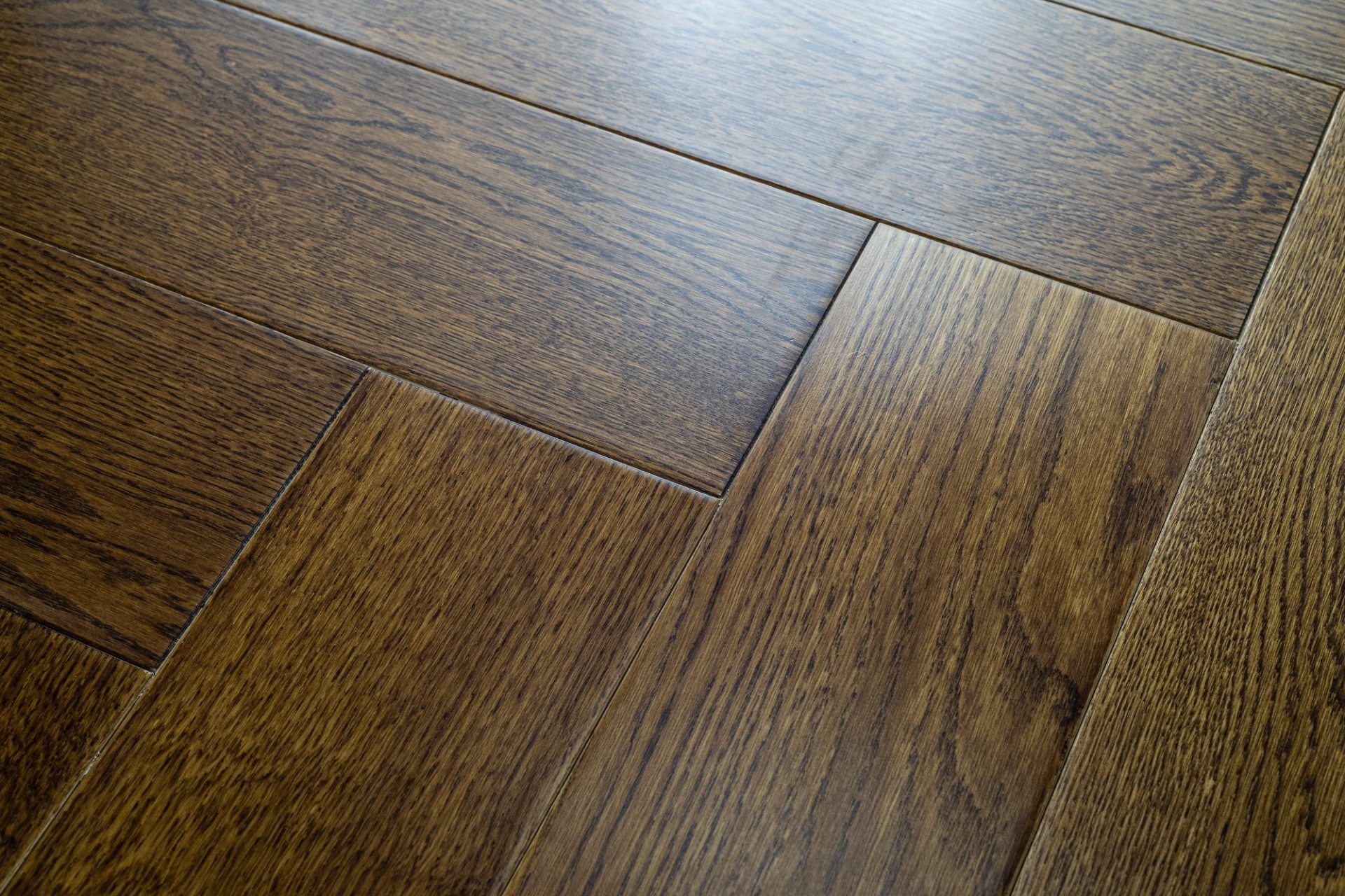 Инженерный паркет «Damy Floor» Ореховый (укладка елочкой) — купить в Орле