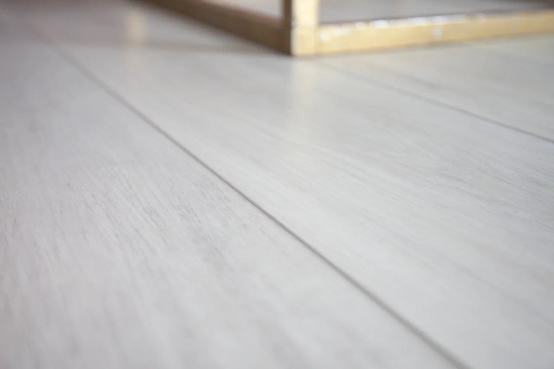 SPC ламинат «Damy Floor» Дуб Альпийский (1220*180*4 мм) — купить в Орле