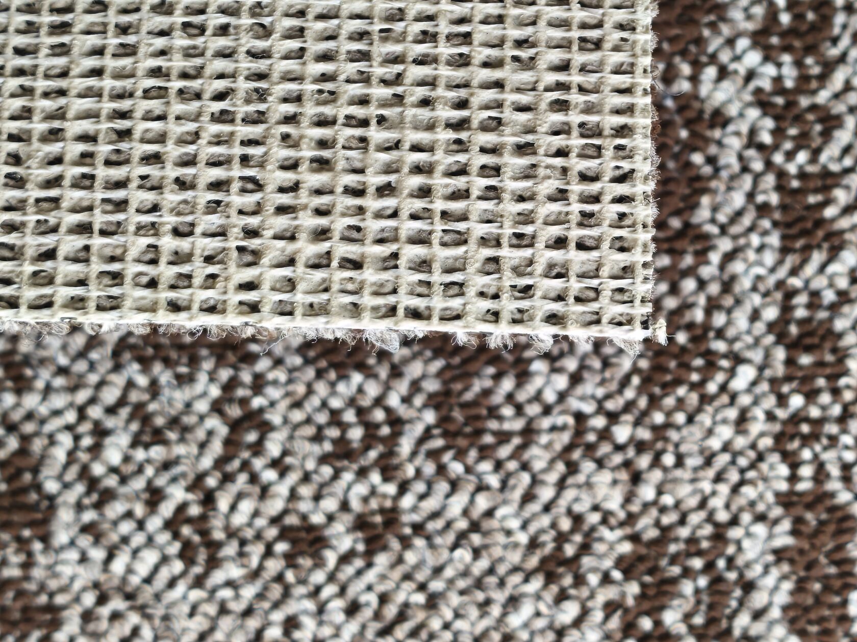 Ковровое покрытие "Bonkeel" Soul One Brown (ширина 4м) — купить в Орле