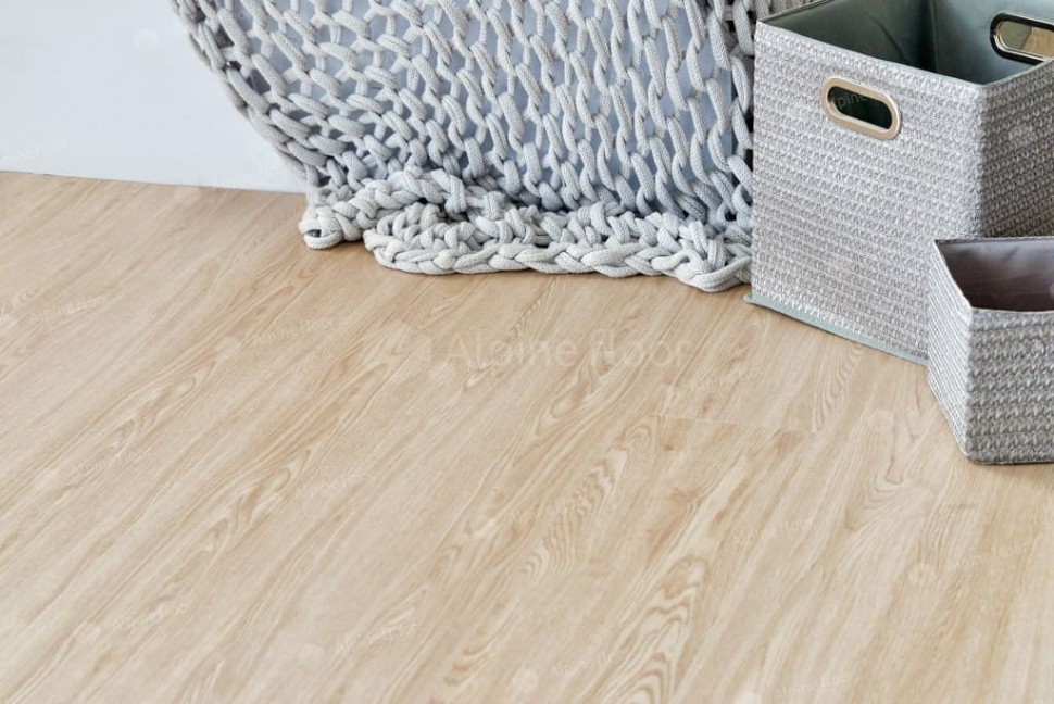 Виниловый ламинат "Alpine Floor" Classic Light MC Ясень Макао (1220*183*3,5 мм) — купить в Орле